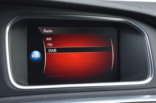 VOLVO V40 1.5 T3 AUT. POLAR+ SPORT / HARMAN/KARDON / AFN. HAAK, Grouwstra Auto`s, Deventer