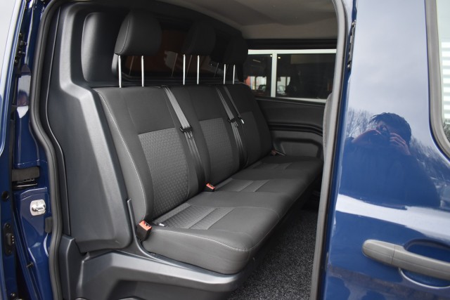FORD TRANSIT CUSTOM 300 2.0 TDCI L2H1 DUBBEL CABINE / APPLE CARPLAY / TREKHAAK, Grouwstra Personen- en Bedrijfsautos BV, Devente