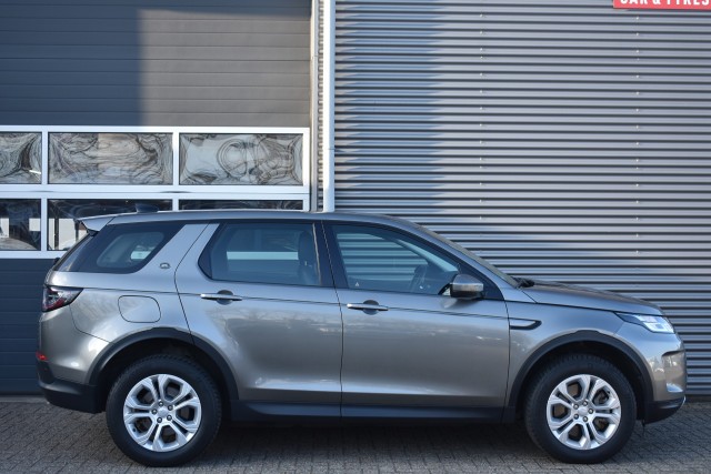 LAND ROVER DISCOVERY SPORT P300E 1.5 S / LEDER / P.CAM./ APPLE CARPLAY / LED KOPL., Grouwstra Auto`s, Deventer