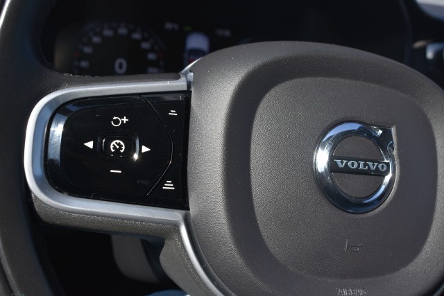 VOLVO V60 2.0 AUT. B3 MOMENTUM / ADAP. CRUISE / PDC + P.CAM. / STOEL + STW VERW., Grouwstra Auto`s, Deventer