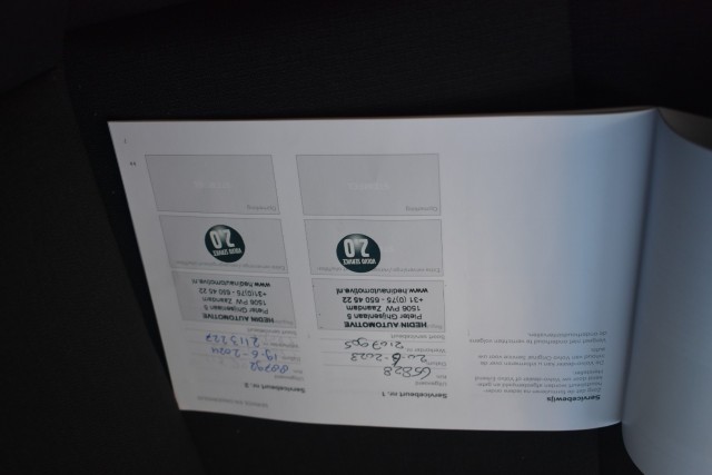 VOLVO V60 2.0 AUT. B3 MOMENTUM / ADAP. CRUISE / PDC + P.CAM. / STOEL + STW VERW., Grouwstra Auto`s, Deventer