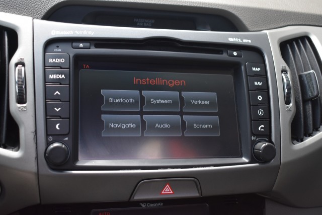 KIA SPORTAGE 2.0 SUPER PACK / 4 X STOELEN VERWARMD / 100% ONDERHOUDEN / NL AUTO, Grouwstra Personen- en Bedrijfsautos BV, Devent