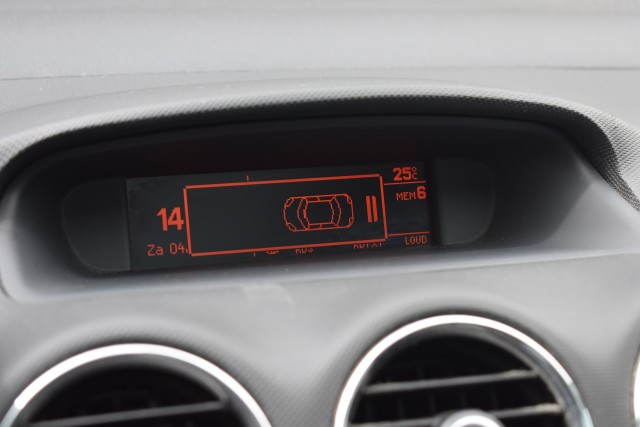 PEUGEOT 308 1.6 VTI XT / GOED ONDEROHUDEN / PANO. DAK / STOELVERW , Grouwstra Personen- en Bedrijfsautos BV, Deventer