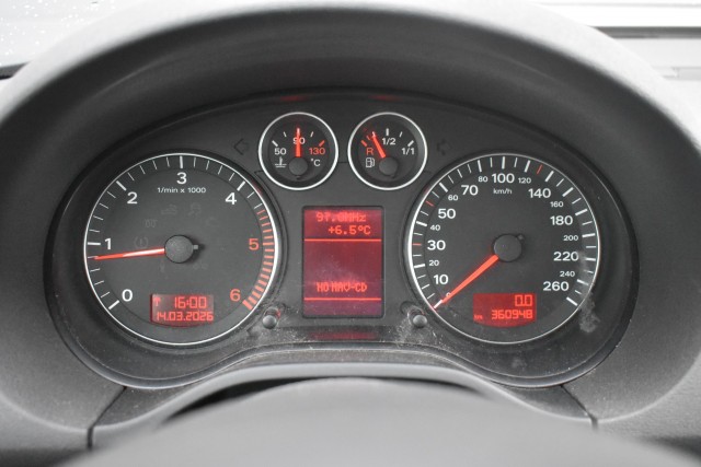 AUDI A3 2.0 TDI ATTR. BNS / PANO DAK / CLIMA / PDC / 100% ONDERHOUDEN, Grouwstra Personen- en Bedrijfsautos BV, Deventer