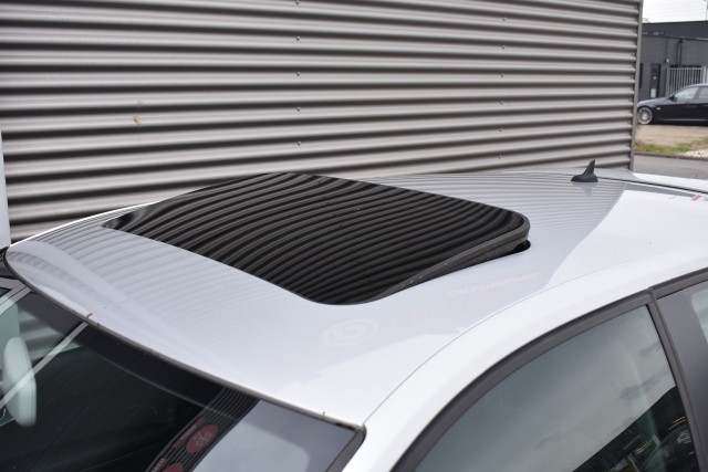 AUDI A3 2.0 TDI ATTR. BNS / PANO DAK / CLIMA / PDC / 100% ONDERHOUDEN, Grouwstra Personen- en Bedrijfsautos BV, Deventer