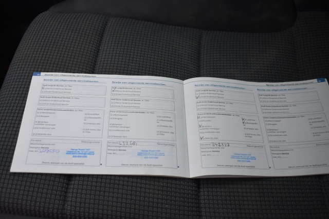 AUDI A3 2.0 TDI ATTR. BNS / PANO DAK / CLIMA / PDC / 100% ONDERHOUDEN, Grouwstra Personen- en Bedrijfsautos BV, Deventer