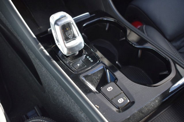 VOLVO XC40 1.5 T4 RECHARGE / LEDER / H/K AUDIO / EL. STOEL+MEMORY, Grouwstra Auto`s, Deventer