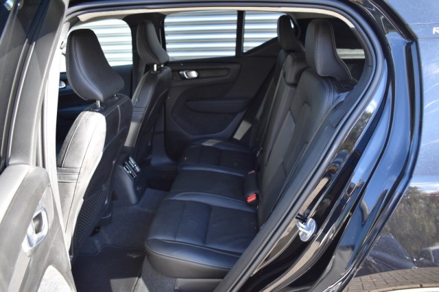 VOLVO XC40 1.5 T4 RECHARGE / LEDER / H/K AUDIO / EL. STOEL+MEMORY, Grouwstra Auto`s, Deventer