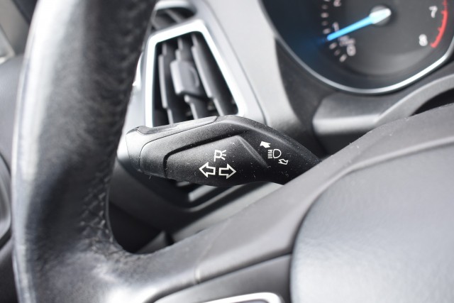 FORD KUGA 1.5 ECOB. TITANIUM / PDC /  TREKHAAK / STOELVERWARMING , Grouwstra Personen- en Bedrijfsautos BV, Deventer