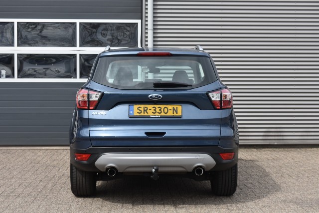 FORD KUGA 1.5 ECOB. TITANIUM / PDC /  TREKHAAK / STOELVERWARMING , Grouwstra Personen- en Bedrijfsautos BV, Deventer