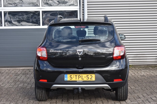 DACIA SANDERO 0.9 TCE STEPWAY / NAVI / TREKHAAK / PDC / BLUETOOTH , Grouwstra Personen- en Bedrijfsautos BV, Deventer