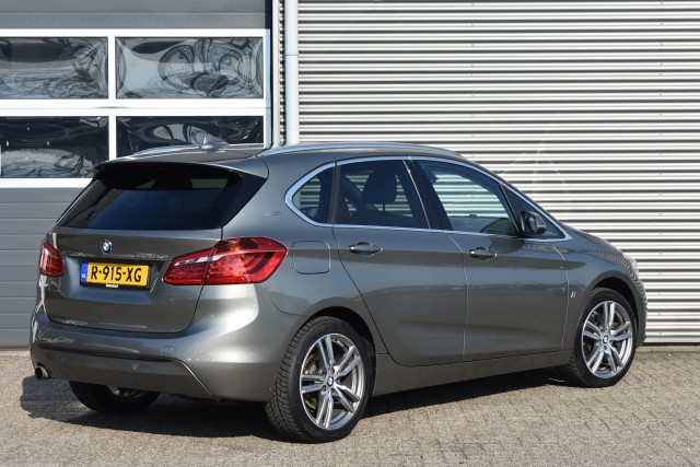 BMW 2-SERIE 225XE IP EXECUTIVE / NAVI / PANO DAK / LANE ASS  , Grouwstra Personen- en Bedrijfsautos BV, Deventer