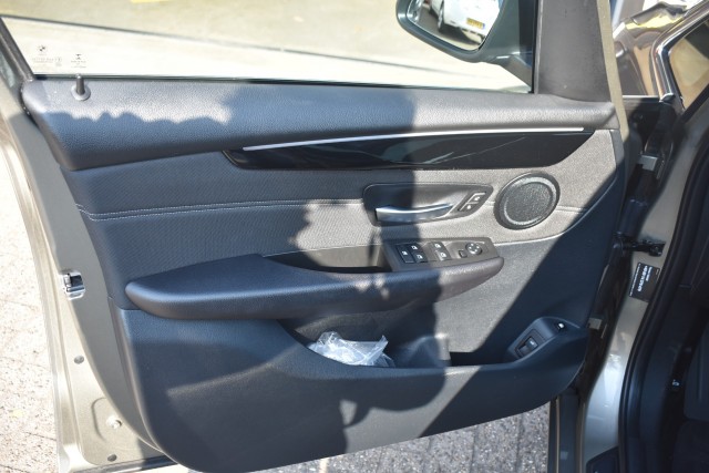 BMW 2-SERIE 225XE IP EXECUTIVE / NAVI / PANO DAK / LANE ASS  , Grouwstra Personen- en Bedrijfsautos BV, Deventer