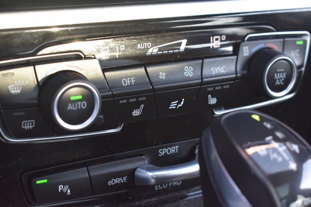 BMW 2-SERIE 225XE IP EXECUTIVE / NAVI / PANO DAK / LANE ASS  , Grouwstra Personen- en Bedrijfsautos BV, Deventer