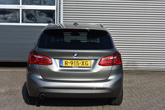 BMW 2-SERIE 225XE IP EXECUTIVE / NAVI / PANO DAK / LANE ASS  , Grouwstra Personen- en Bedrijfsautos BV, Deventer