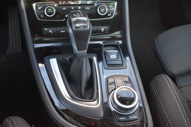 BMW 2-SERIE 225XE IP EXECUTIVE / NAVI / PANO DAK / LANE ASS  , Grouwstra Personen- en Bedrijfsautos BV, Deventer