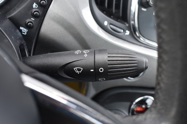 FIAT 500 1.2 LOUNGE / PANO DAK / BLUETOOTH /  CRUISE CONTROLE , Grouwstra Personen- en Bedrijfsautos BV, Deventer