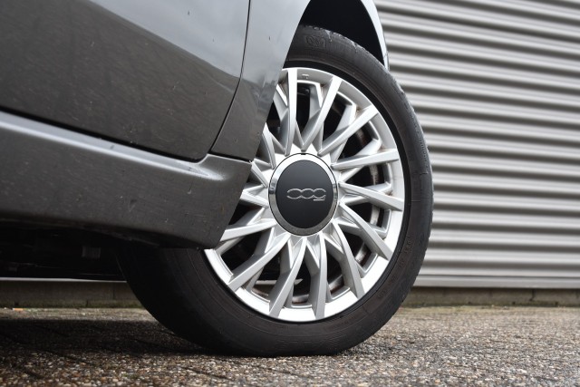 FIAT 500 1.2 LOUNGE / PANO DAK / BLUETOOTH /  CRUISE CONTROLE , Grouwstra Personen- en Bedrijfsautos BV, Deventer