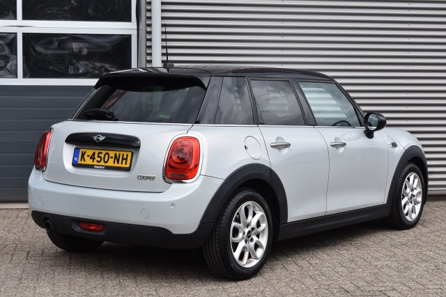 MINI COOPER 1.5 COOPER CHILI S.BNS / CLIMA / STOELVERW. / CRUISE, Grouwstra Personen- en Bedrijfsautos BV, Deventer