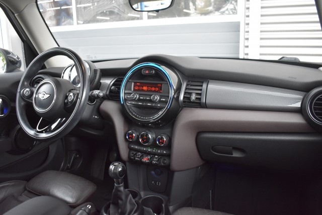 MINI COOPER 1.5 COOPER CHILI S.BNS / CLIMA / STOELVERW. / CRUISE, Grouwstra Personen- en Bedrijfsautos BV, Deventer