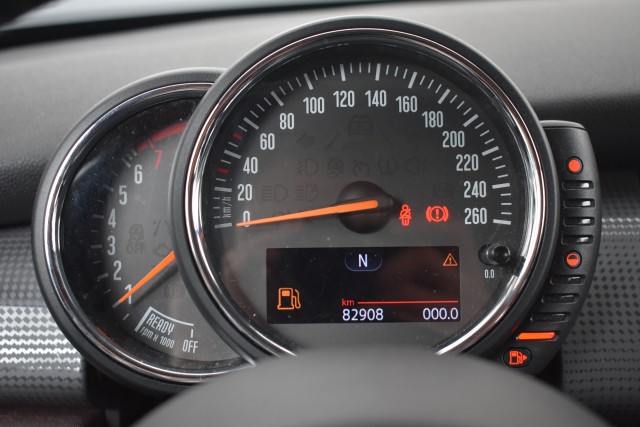 MINI COOPER 1.5 COOPER CHILI S.BNS / CLIMA / STOELVERW. / CRUISE, Grouwstra Personen- en Bedrijfsautos BV, Deventer