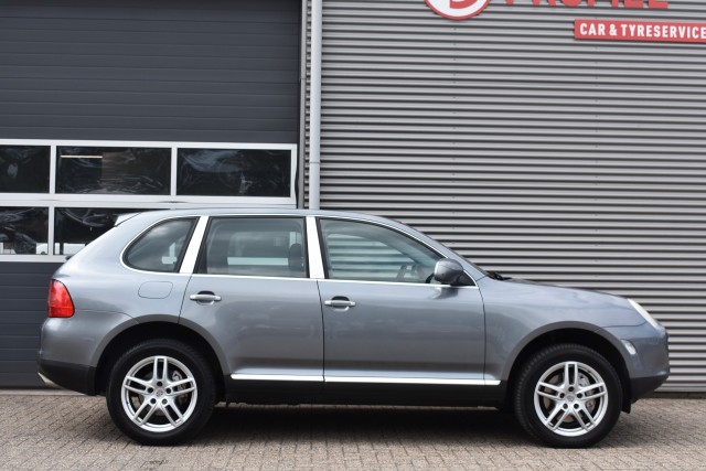 PORSCHE CAYENNE 4.5 S, Grouwstra Personen- en Bedrijfsautos BV, Deventer