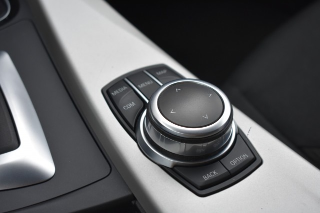 BMW 3-SERIE 330I AUT. TOURING LUXURY EDITION / LED PAKKET / EL. A-KLEP / EL. TREKH., Grouwstra Auto`s, Deventer