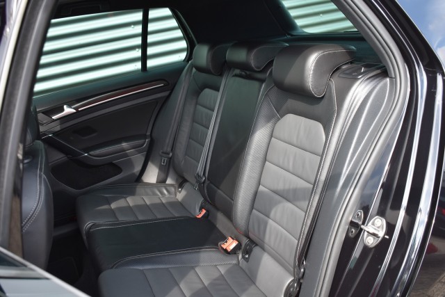 VOLKSWAGEN GOLF 2.0 TSI 4MOTION R / 1e LAK / GOED ONDERHOUDEN / VOL OPTIES!, Grouwstra Personen- en Bedrijfsautos BV, Deventer