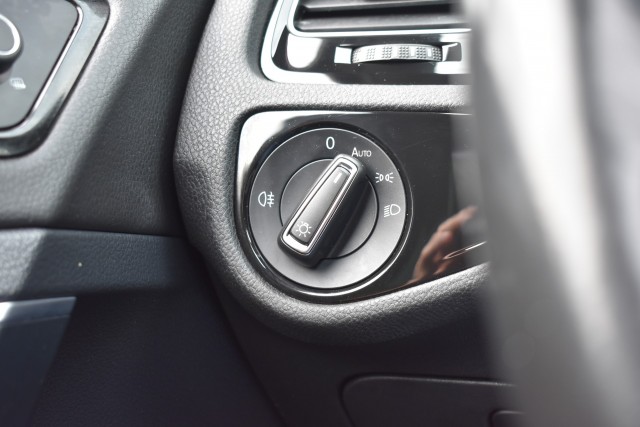 VOLKSWAGEN GOLF 2.0 TSI 4MOTION R / 1e LAK / GOED ONDERHOUDEN / VOL OPTIES!, Grouwstra Personen- en Bedrijfsautos BV, Deventer
