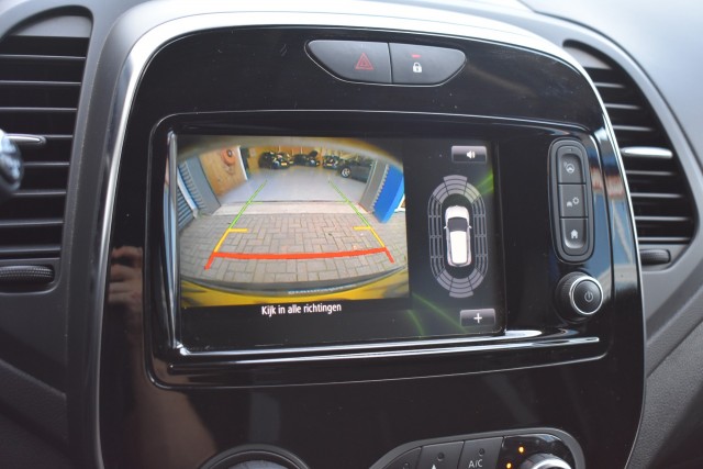 RENAULT CAPTUR 1.2 TCE AUT. BOSE / P.CAM / PDC V+A / LED PAKKET / STOEL VERW., Grouwstra Auto`s, Deventer
