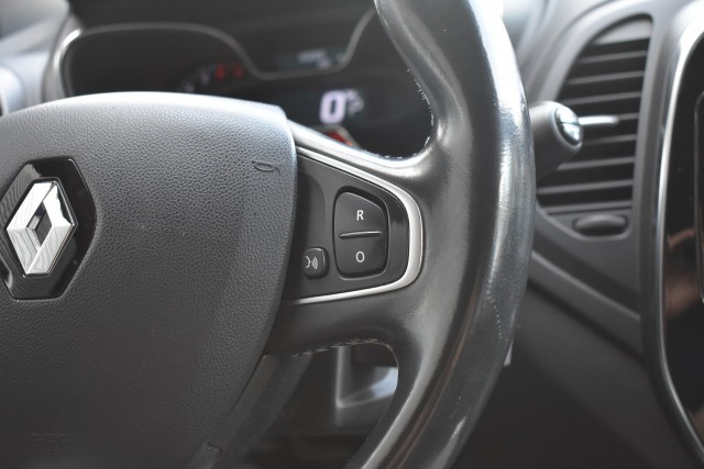 RENAULT CAPTUR 1.2 TCE AUT. BOSE / P.CAM / PDC V+A / LED PAKKET / STOEL VERW., Grouwstra Auto`s, Deventer