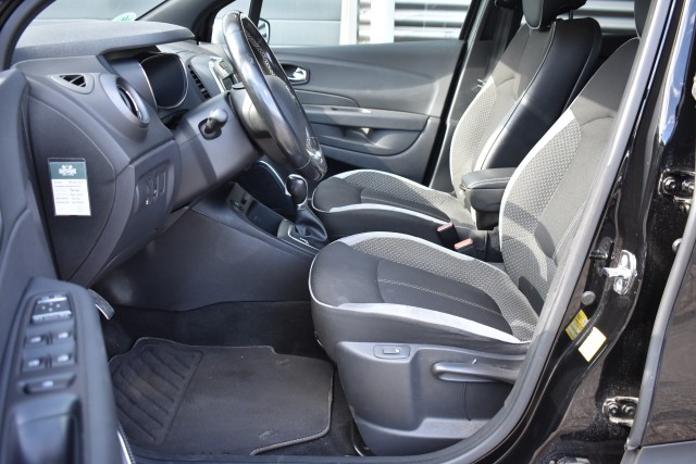 RENAULT CAPTUR 1.2 TCE AUT. BOSE / P.CAM / PDC V+A / LED PAKKET / STOEL VERW., Grouwstra Auto`s, Deventer