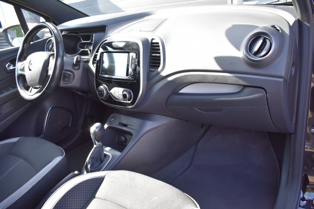 RENAULT CAPTUR 1.2 TCE AUT. BOSE / P.CAM / PDC V+A / LED PAKKET / STOEL VERW., Grouwstra Auto`s, Deventer