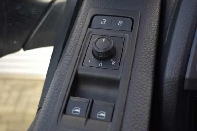 VOLKSWAGEN TRANSPORTER ABT ELEKTRISCH / AIRCO / PDC V+A / BLUETOOTH, Grouwstra Auto`s, Deventer