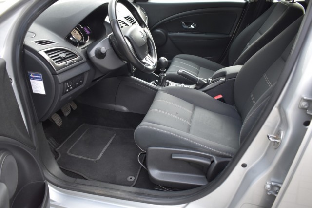 RENAULT MEGANE 1.5 DCI 5DRS. EXPRESSION / NAVI / CRUISE / TREKHAAK, Grouwstra Auto`s, Deventer