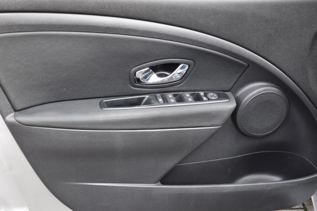 RENAULT MEGANE 1.5 DCI 5DRS. EXPRESSION / NAVI / CRUISE / TREKHAAK, Grouwstra Auto`s, Deventer