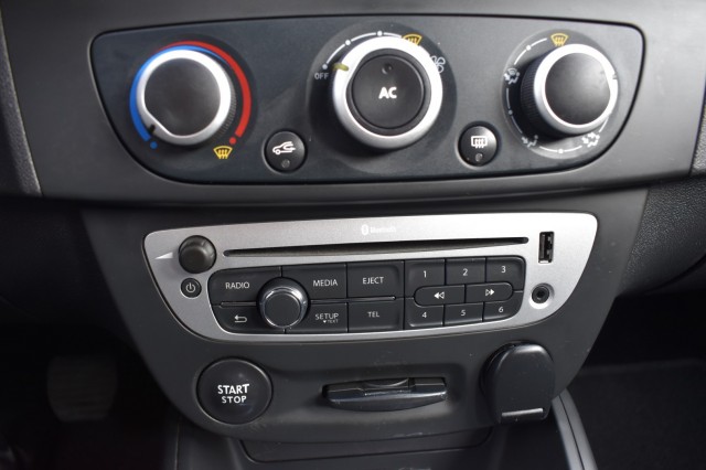 RENAULT MEGANE 1.5 DCI 5DRS. EXPRESSION / NAVI / CRUISE / TREKHAAK, Grouwstra Auto`s, Deventer