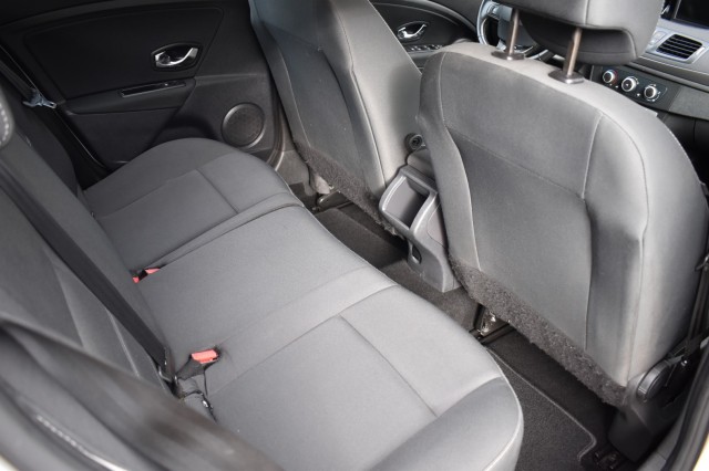 RENAULT MEGANE 1.5 DCI 5DRS. EXPRESSION / NAVI / CRUISE / TREKHAAK, Grouwstra Auto`s, Deventer