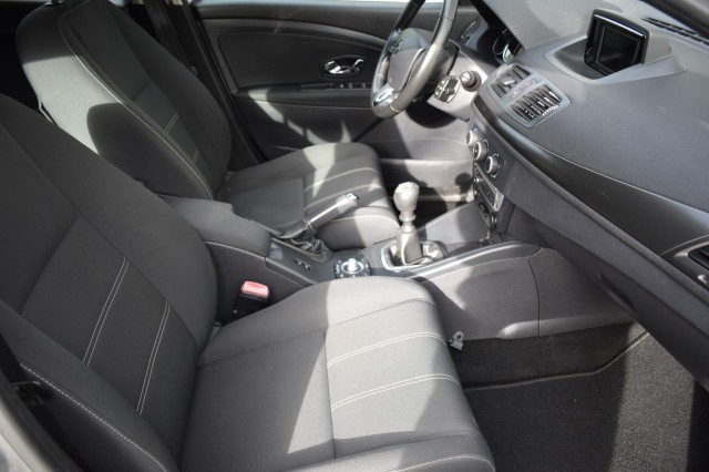 RENAULT MEGANE 1.5 DCI 5DRS. EXPRESSION / NAVI / CRUISE / TREKHAAK, Grouwstra Auto`s, Deventer