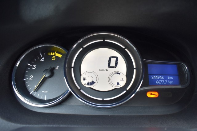 RENAULT MEGANE 1.5 DCI 5DRS. EXPRESSION / NAVI / CRUISE / TREKHAAK, Grouwstra Auto`s, Deventer