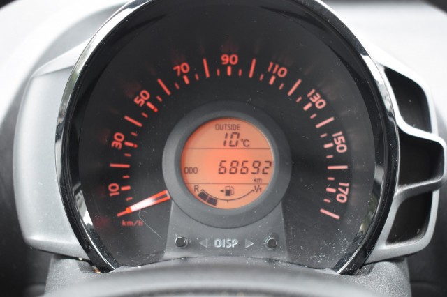 TOYOTA AYGO 1.0 VVT-I X 5DRS. / 1e EIGENAAR / NL AUTO / GEEN AIRCO, Grouwstra Auto`s, Deventer