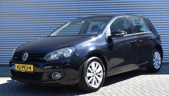 VOLKSWAGEN GOLF 1.2 TSI TOUR II / ECC / NAVI / TREKHAAK / CRUISE, Grouwstra Auto`s, Deventer