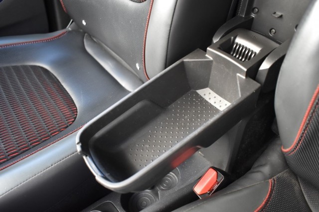 RENAULT CAPTUR 1.2 TCE AUT. / STOEL VERW. / ECC / PDC / H-LEDERLOOK BEKL., Grouwstra Auto`s, Deventer