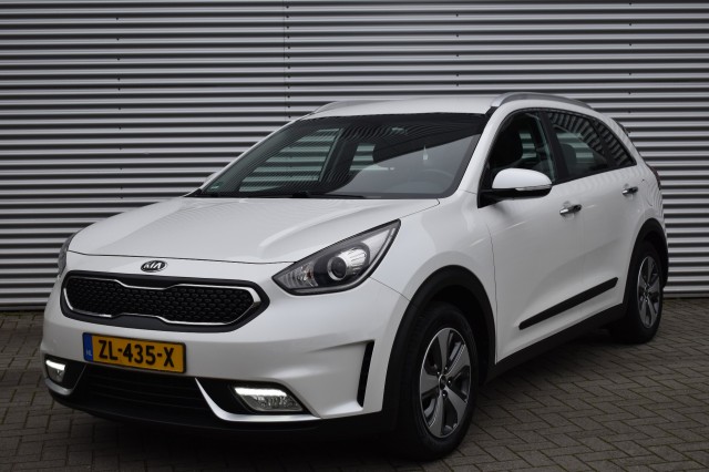 KIA NIRO 1.6 GDI HYBRID DYNAMIC LINE / NAVI / P.CAMERA / AFN. HAAK 1300KG, Grouwstra Auto`s, Deventer