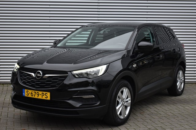 OPEL GRANDLAND X 1.2 TURBO AUT. / NAVI / P.CAMERA / APPLE CARPLAY / PDC V+A, Grouwstra Auto`s, Deventer