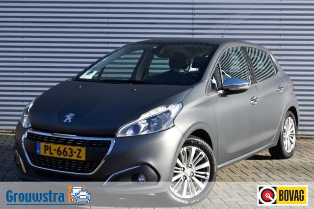 PEUGEOT 208 1.2 5DRS. PURETECH ALLURE / NAVI / P.CAM. / PDC / APP CONNECT, Grouwstra Auto`s, Deventer