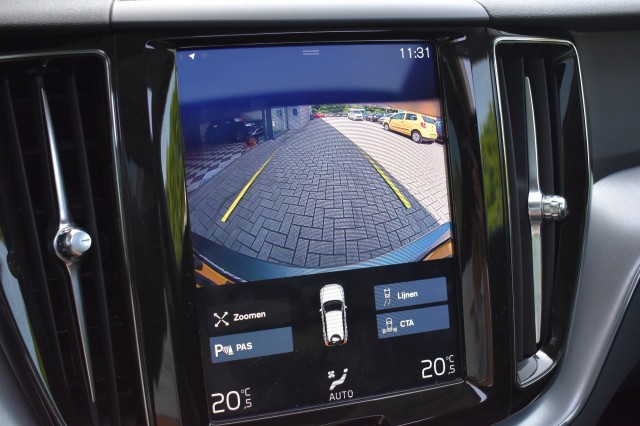 VOLVO XC60 2.0 T8 TE AWD / EL. A-KLEP / P.DAK / ADAP. CRUISE, Grouwstra Auto`s, Deventer