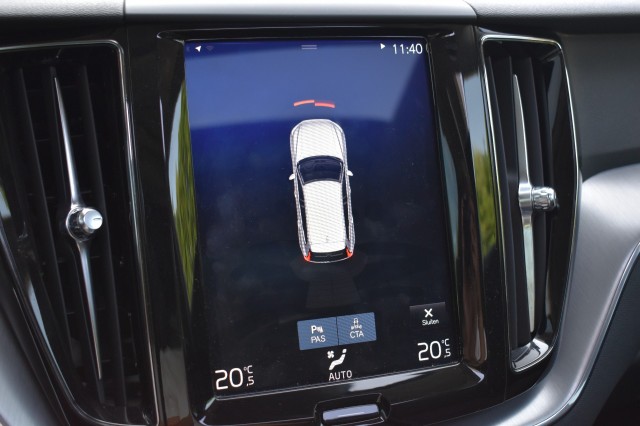 VOLVO XC60 2.0 T8 TE AWD / EL. A-KLEP / P.DAK / ADAP. CRUISE, Grouwstra Auto`s, Deventer