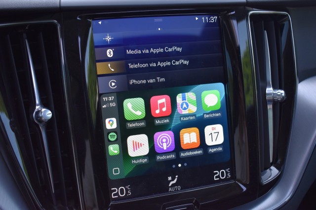 VOLVO XC60 2.0 T8 TE AWD / EL. A-KLEP / P.DAK / ADAP. CRUISE, Grouwstra Auto`s, Deventer