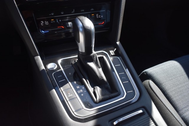 VOLKSWAGEN PASSAT 1.4 TSI PHEV GTE / ADAP. CRUISE / P.CAM. / 100% DEALER ONDH., Grouwstra Auto`s, Deventer